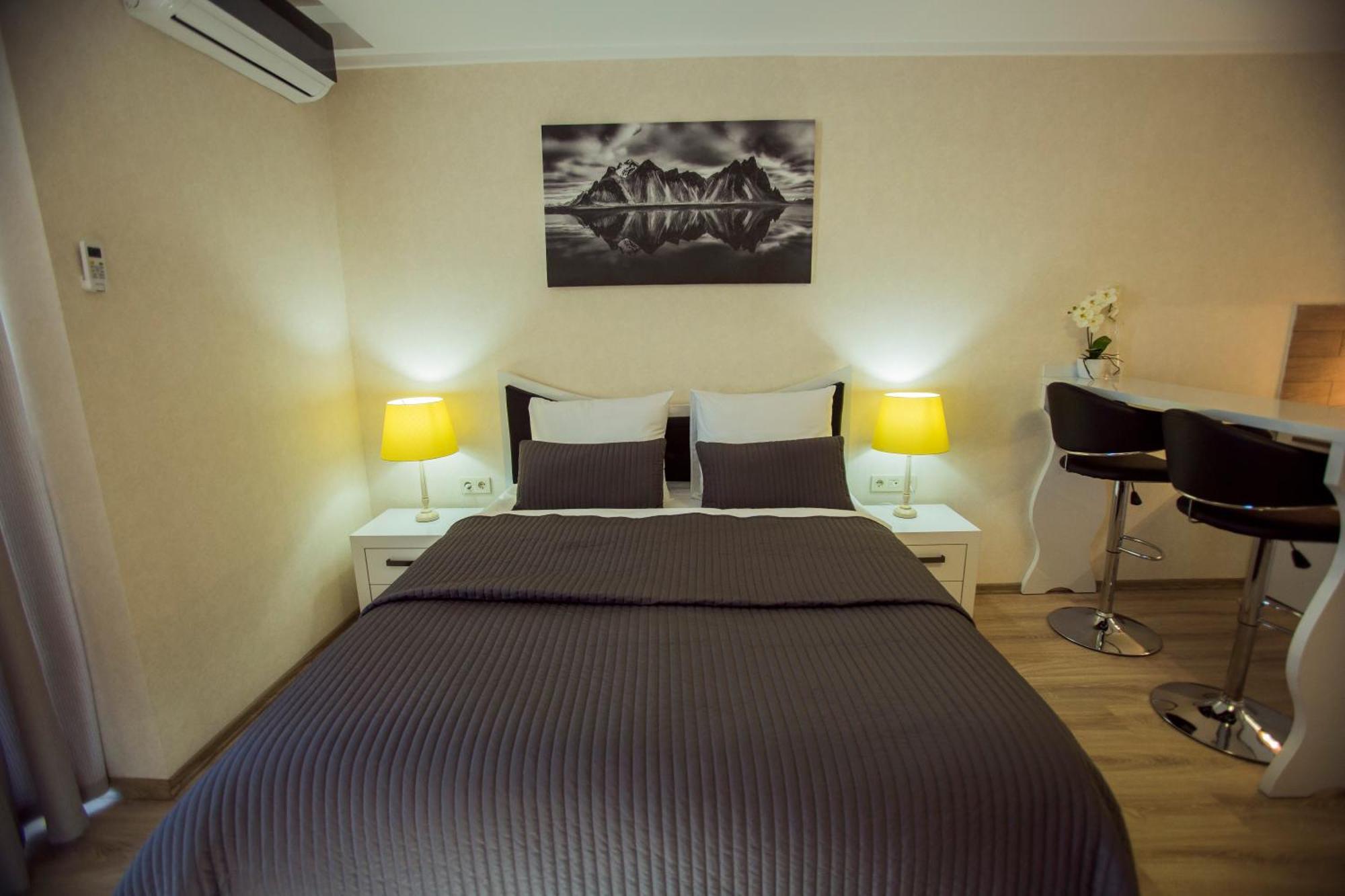 Aparthotel Holiday Lux Batumi Esterno foto