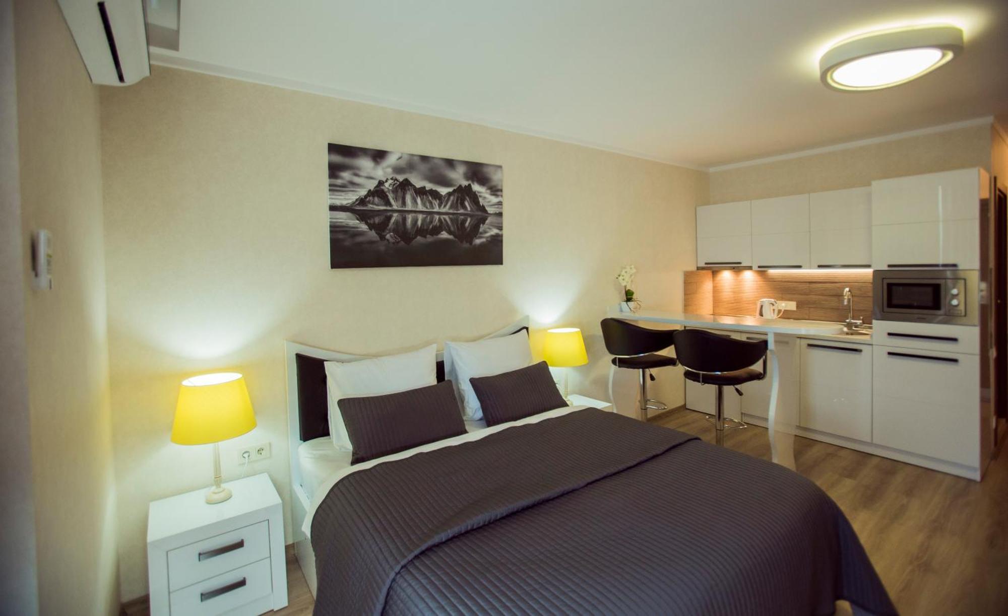 Aparthotel Holiday Lux Batumi Esterno foto