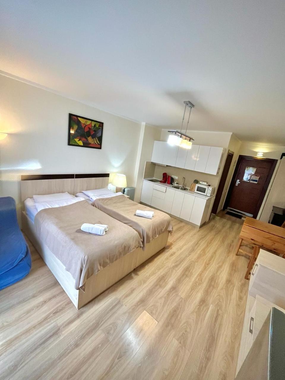 Aparthotel Holiday Lux Batumi Esterno foto
